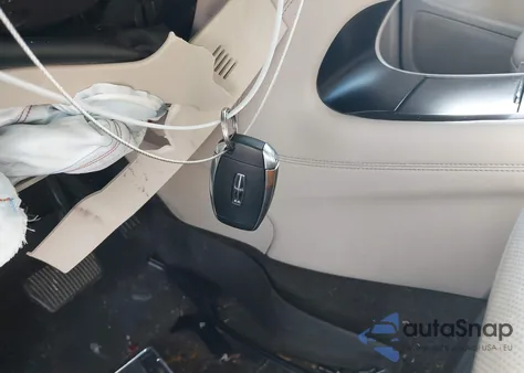 2019 Lincoln Mkc Reserve z USA, uszkodzony, nr VIN 5LMCJ3C95KUL02975